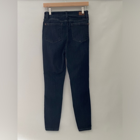 JUDY BLUE Dark Wash Denim Hi-Rise Button Fly Skinny Stretch Viral Jean 5/27 - Picture 6 of 13